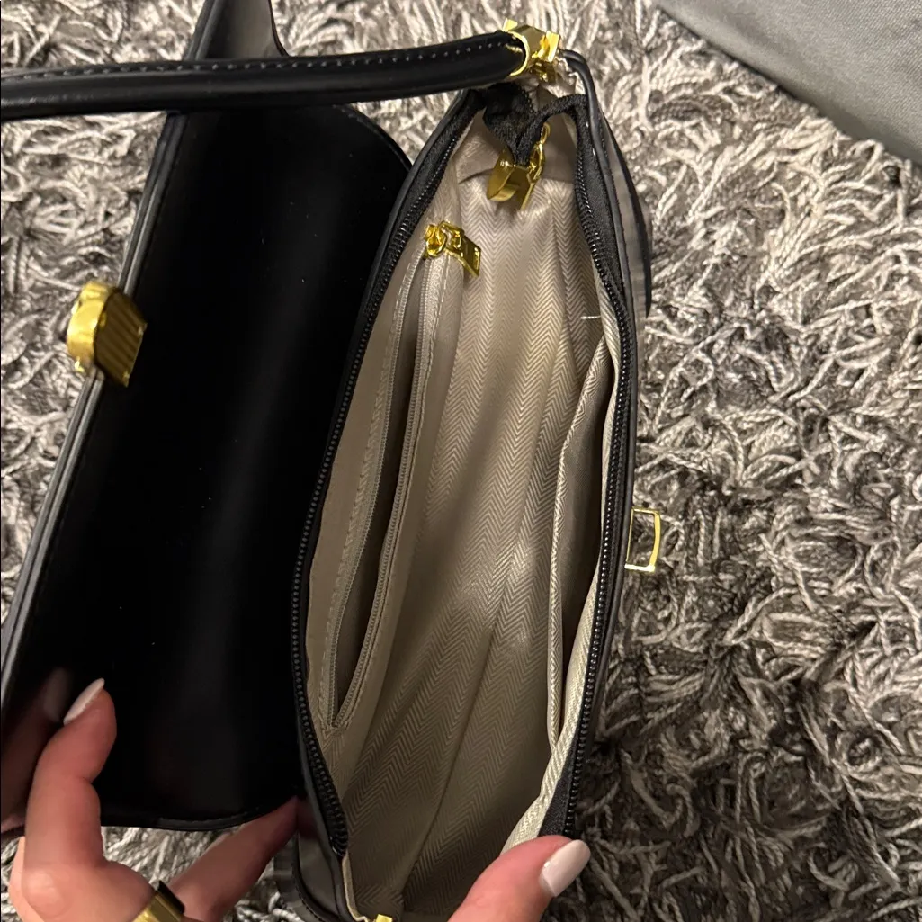 Black Shoulder bag with Gold Accents - Image 4