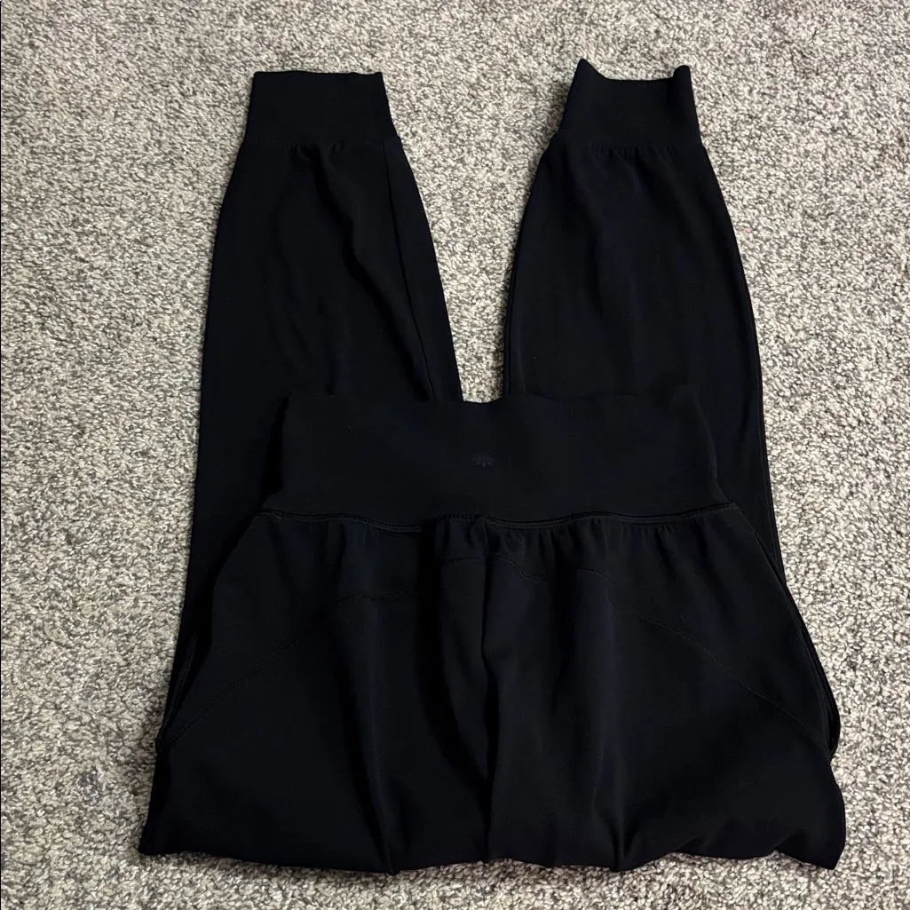 Athleta Cruise Jogger size XS - Image 4