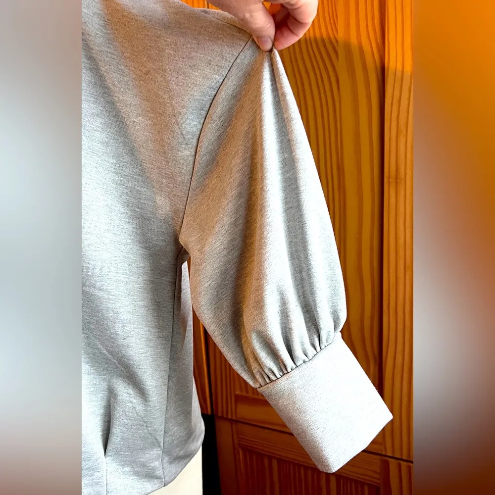 Banana Republic Petite Large L Grey Gray Puff Sleeve Tailored Sweatshirt EUC - Image 5