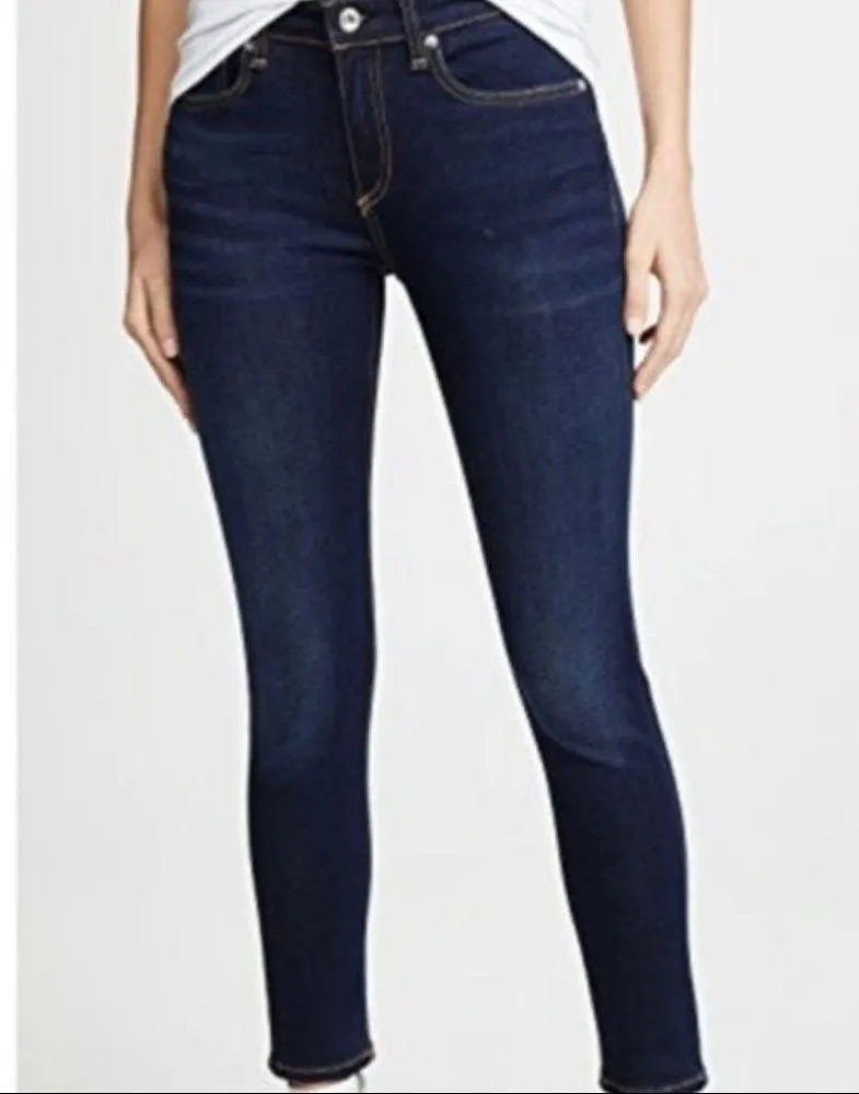 Rag & Bone Skinny Jeans in Bedford Wash Size 26 - Image 2