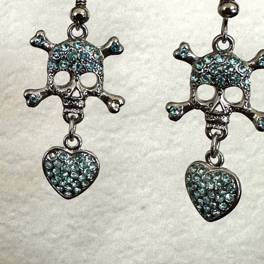 Blue skull and heart rhinestone drop earrings - Image 7