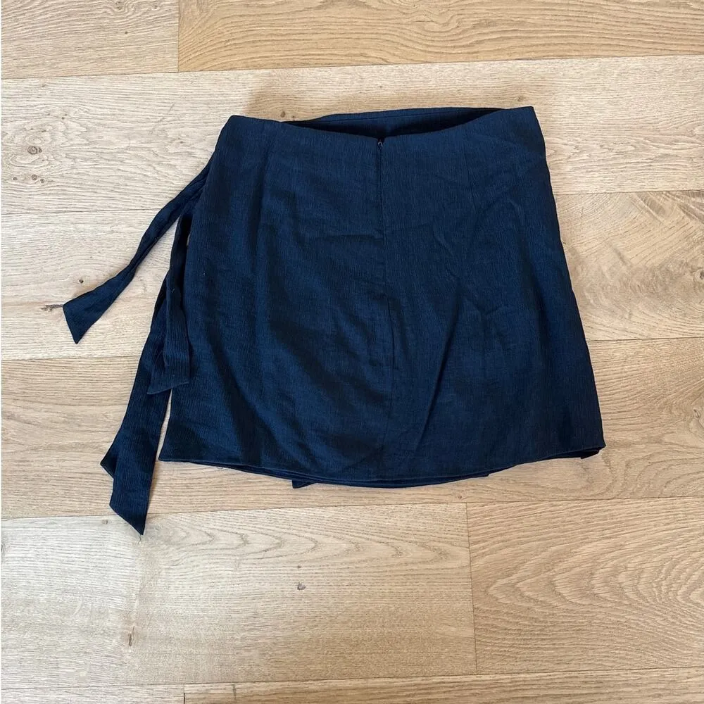 Privacy Please - Wrap Side Tie Mini Skirt in Black - Image 4