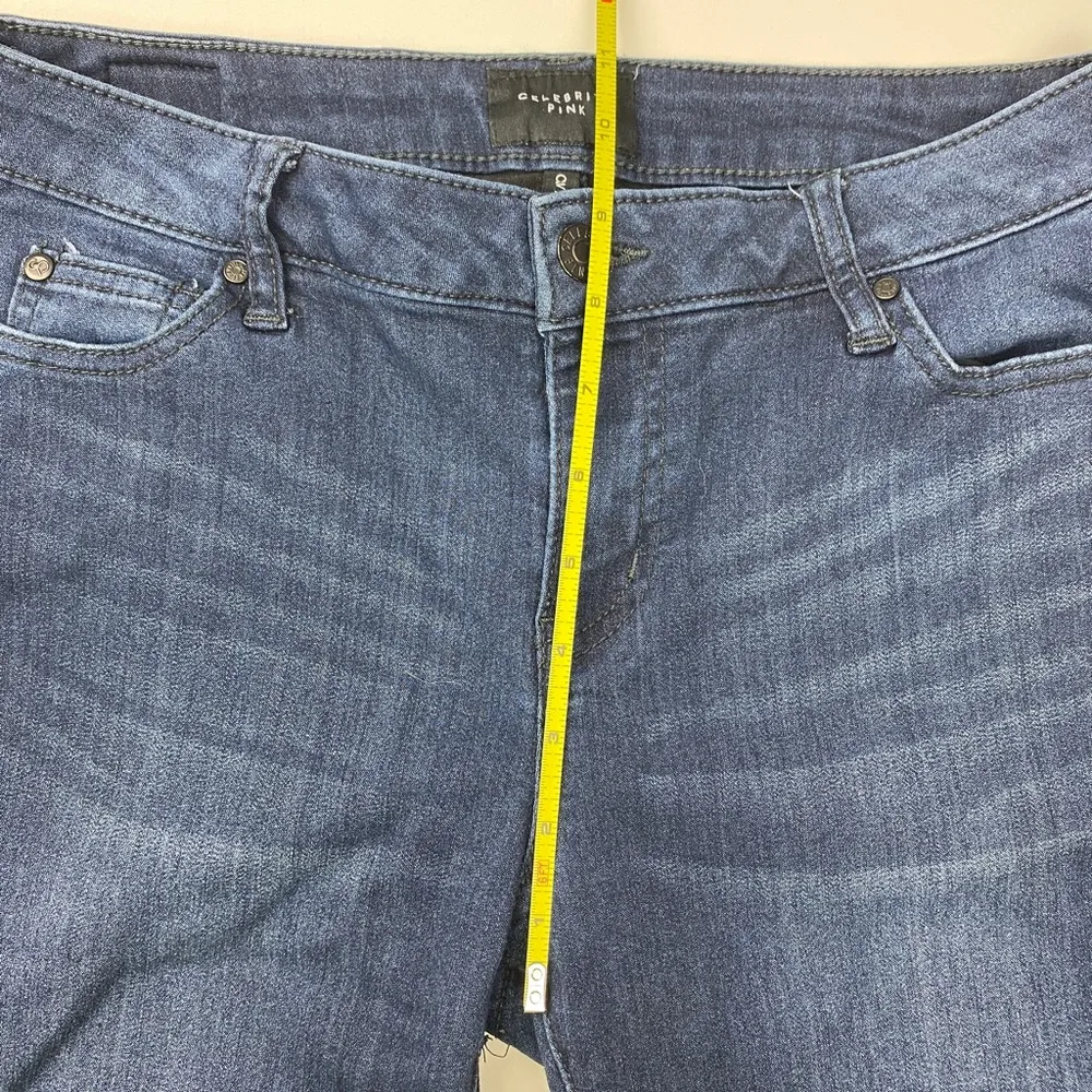 Celebrity Pink Curvy Skinny Dark Wash Denim Jean Size 7/28 - Image 5