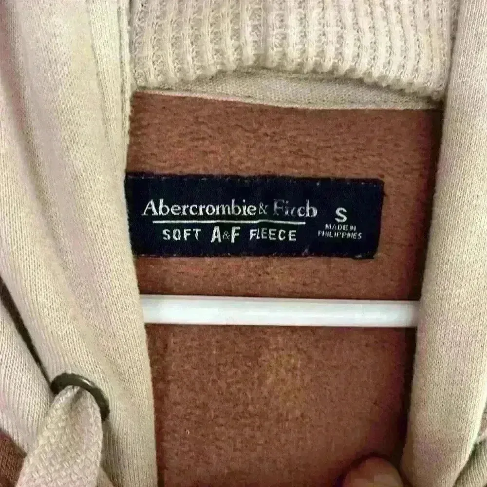 Abercrombie & Fitch Soft Fleece Pullover - Image 2