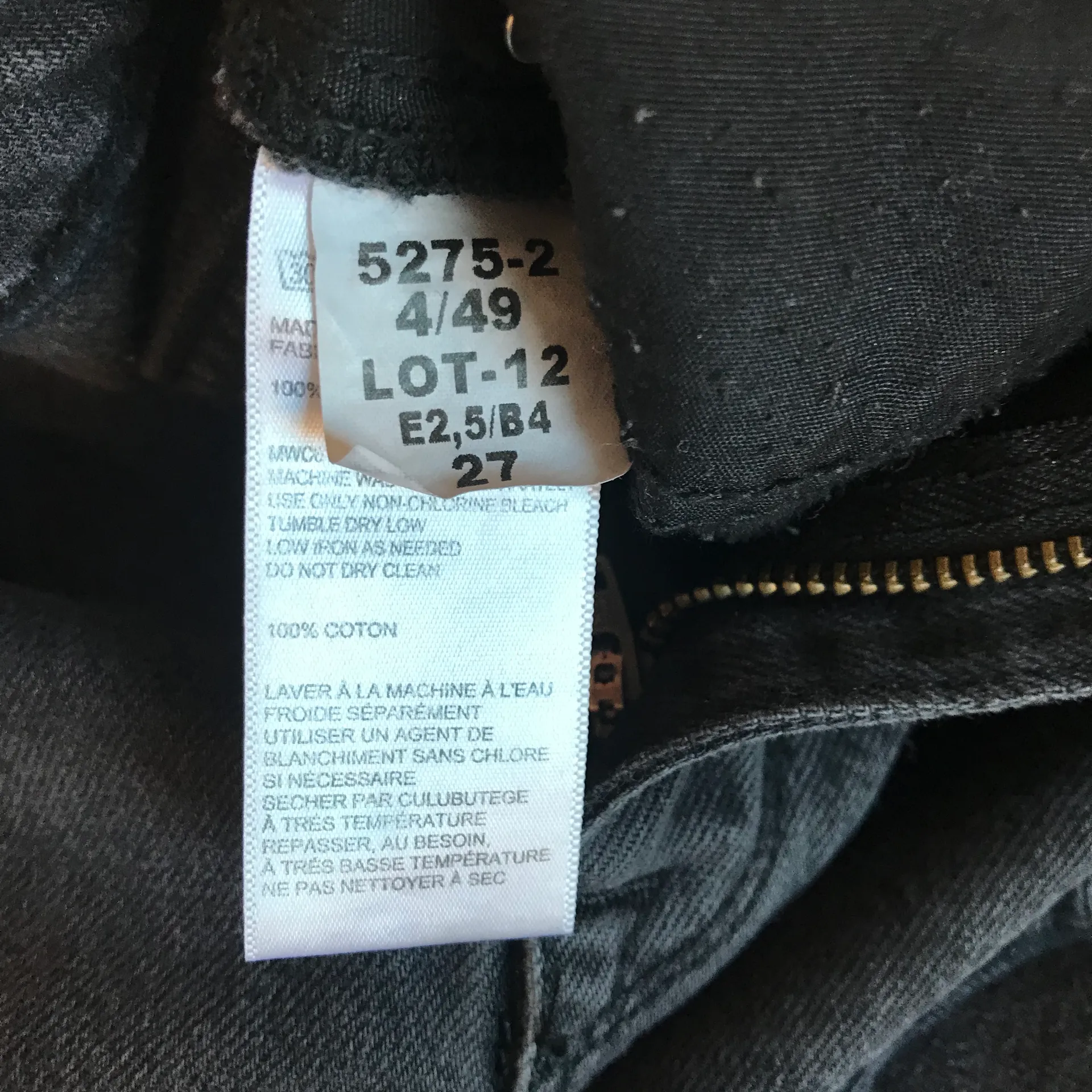 black distressed mom jeans - Image 7