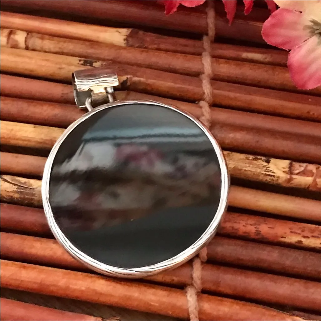 Silpada Sterling Silver Circular Double sided Pendant Bamboo & Black Resin - Image 2