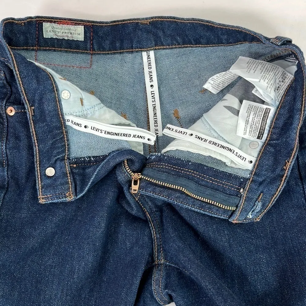 Levi’s Engineered Jeans - Dark Wash Cut-Off Shorts - W25 - Image 2