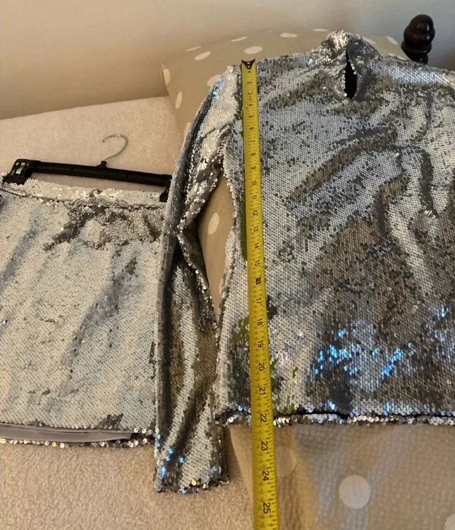 Milly Silver Sequin Top & Skirt matching set - Image 3