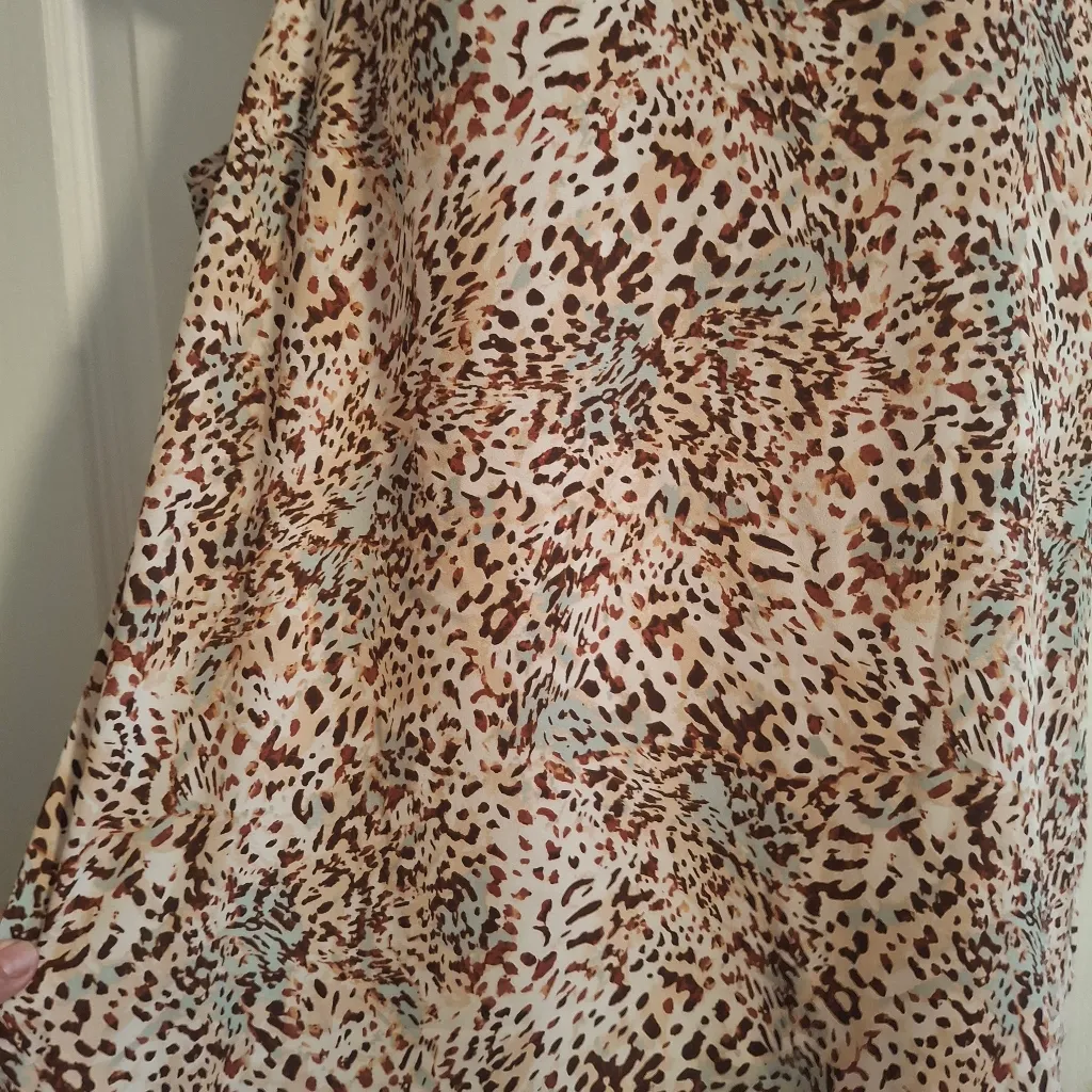 Maurices XL Leopard Print Sleeveless Top - Image 5