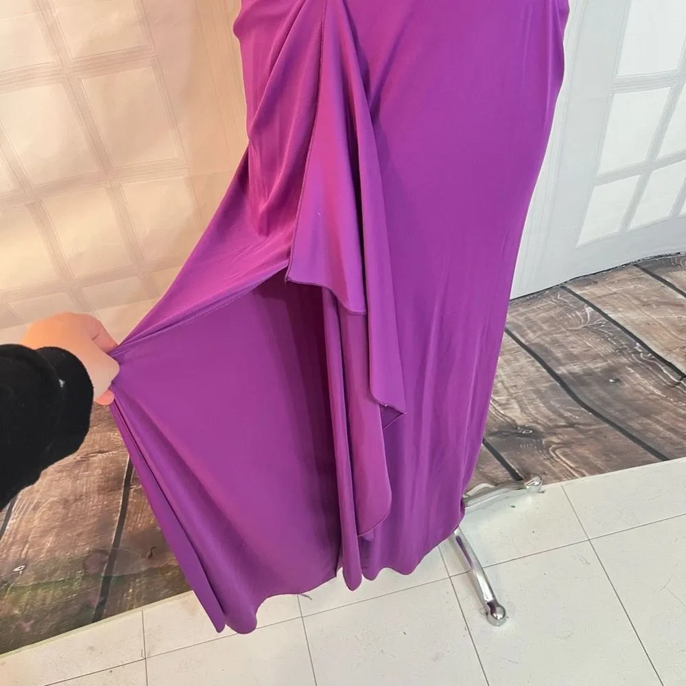 Bcbgmaxazria hedi dark orchid front slit gown size small - Image 7