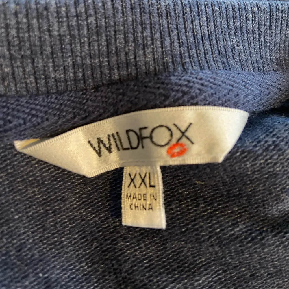 Wildfox Size XXL Navy Good Vibes Rainbow Spellout Crewneck Sweatshirt. - Image 4