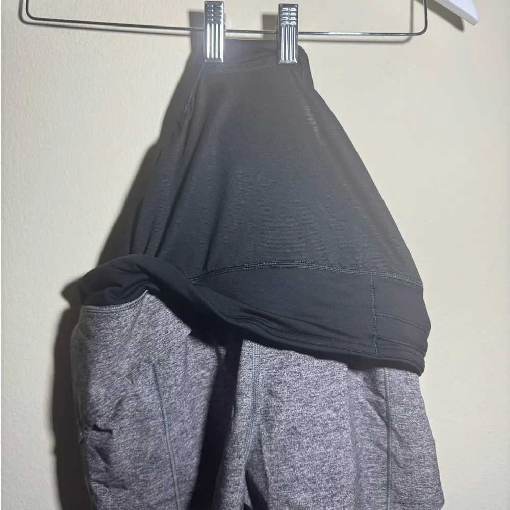 Lululemon Speed Up Short *2.5"
Heather Lux Multi Black / Black - Image 7