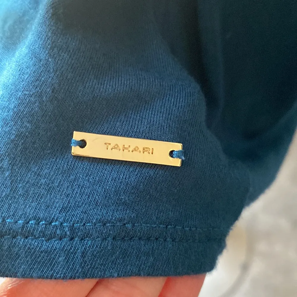 Tahari Cutout Teal Tunic - Image 3