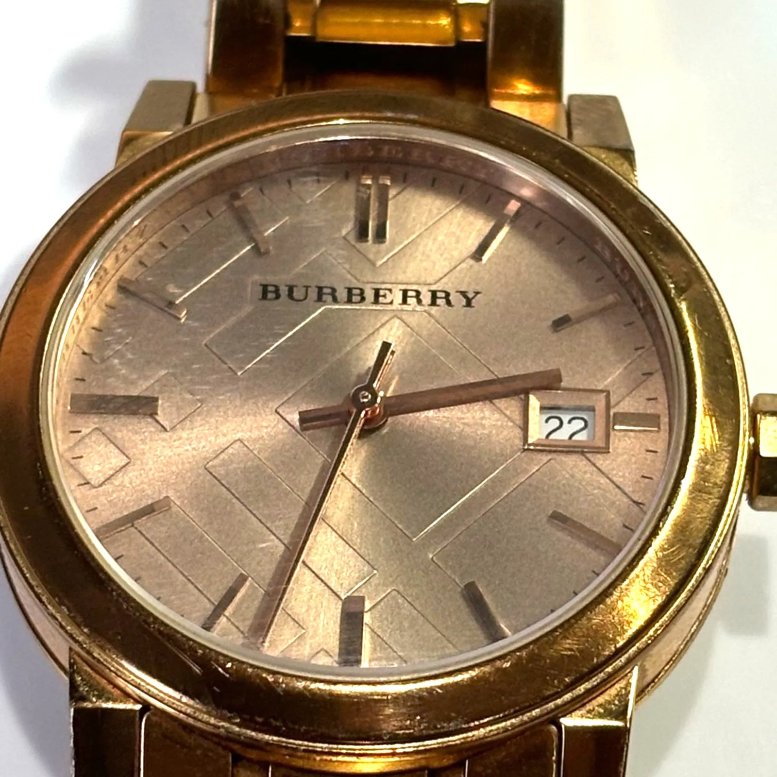 BURBERRY Unisex Rose Gold Classic Checked Analog Quartz 34mm Watch BU9135 - Image 3