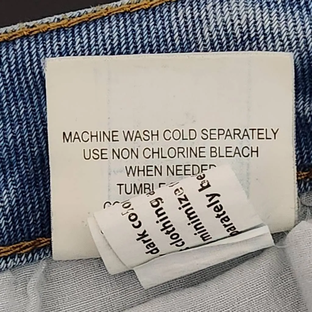 Melville Cuffed Button-Fly Jean Shorts Size 26 Brandy Melville Distressed Shorts - Image 9