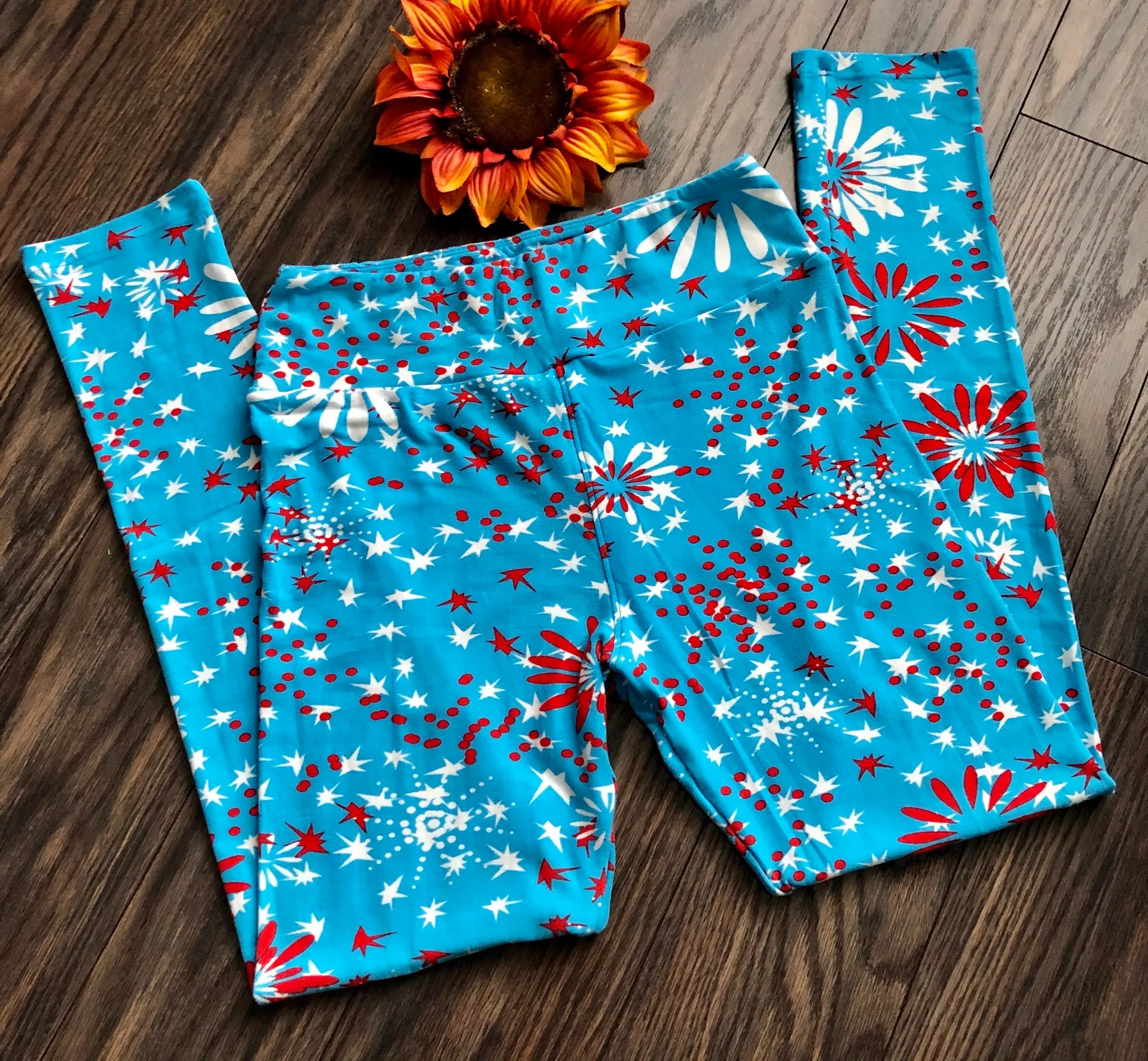Patriotic Firecracker Leggings - Image 3