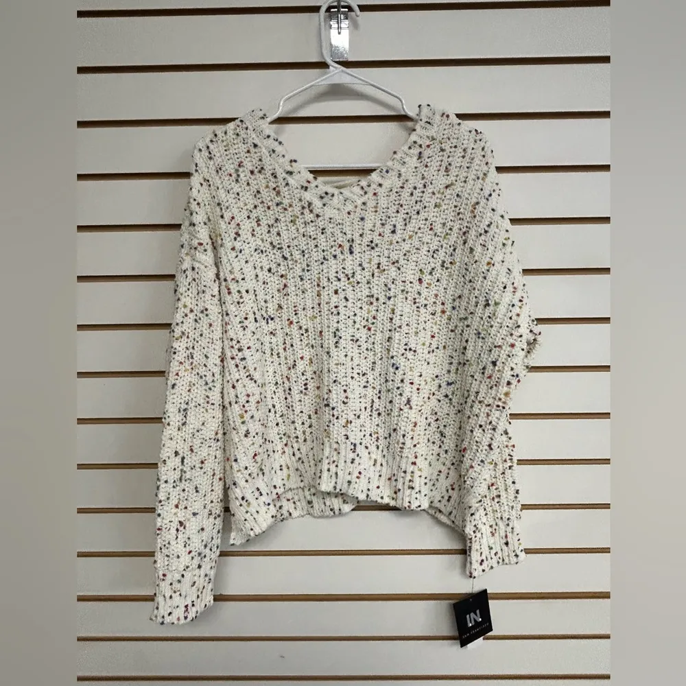 I.N. San Francisco NWT XL White Rainbow Confetti Chenille V-Neck Sweater Knit - Image 4