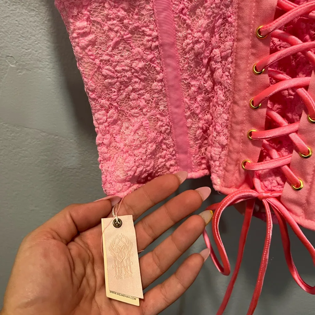 NWT We are HAH seams like a princess top Pink - Image 6