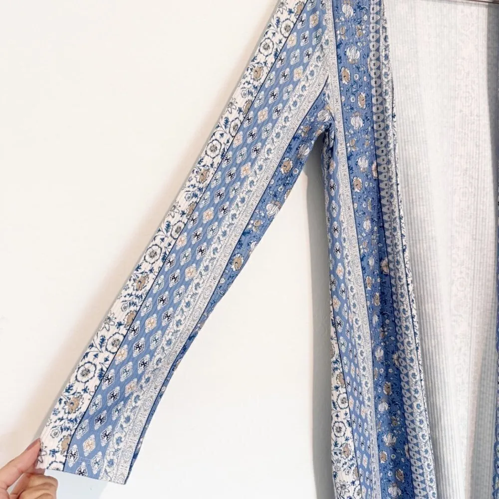 Boho Floral Long Open Front Cardigan in Blue White Bohemian Peasant Slit Size XS - Image 3