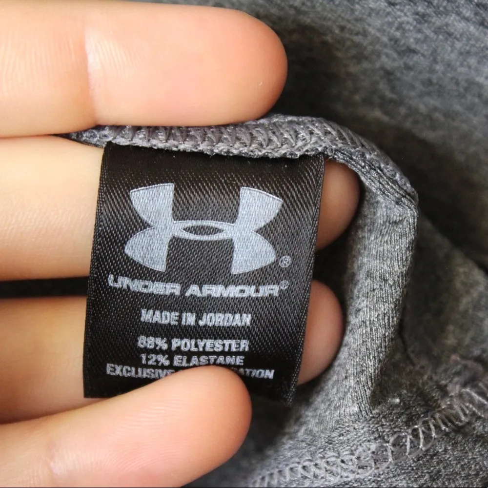 Under Armour  | Gray Fitted Workout Tank Top - Image 5