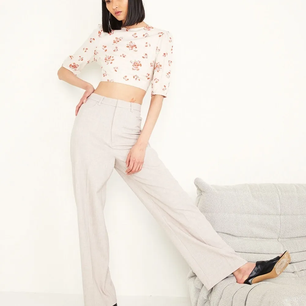 Bardot Printed Tie‎ Back Top in Beige Floral Size Extra Small - Image 10