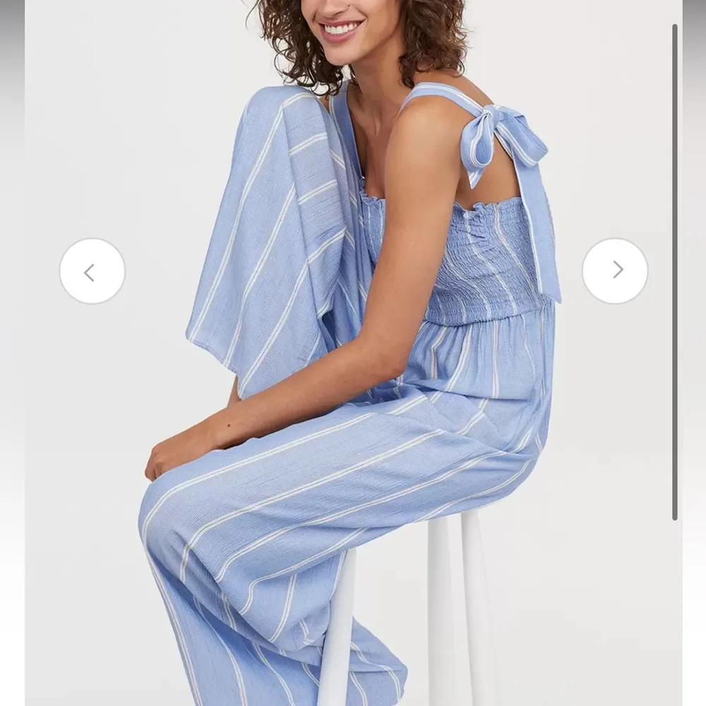 H&M Women Blue and White Striped Jumpsuit with smocking size 4 - Image 4