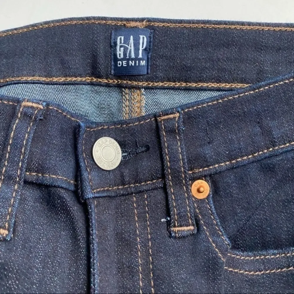 Gap • NWT Dark Wash Skinny Jeans - Image 89