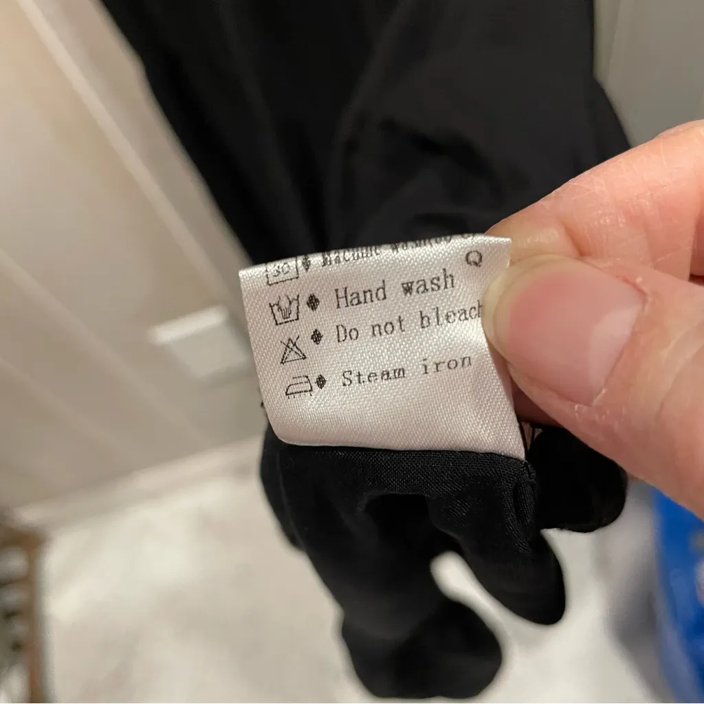 Cute black puff sleeve smocked bodice tiered maxi dress whimsigoth boho flowy Size M - Image 9