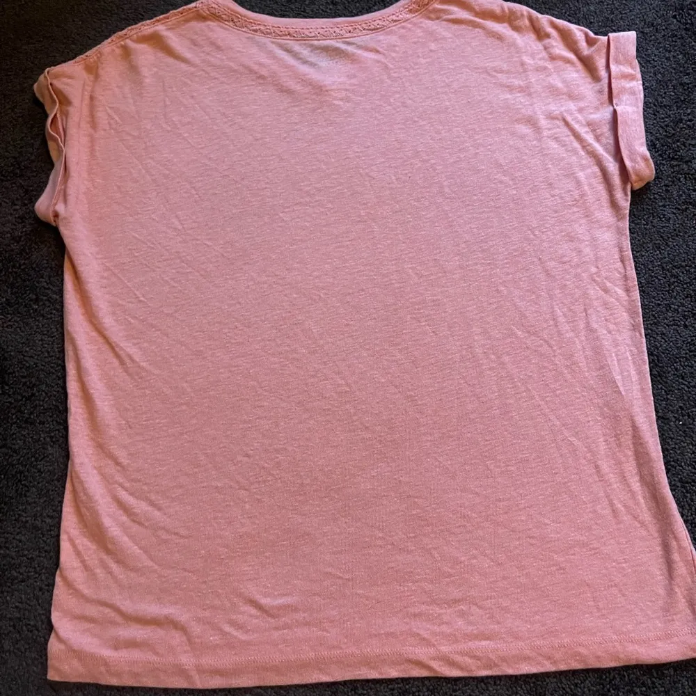 coral short sleeve business casual shirt S - Image 10