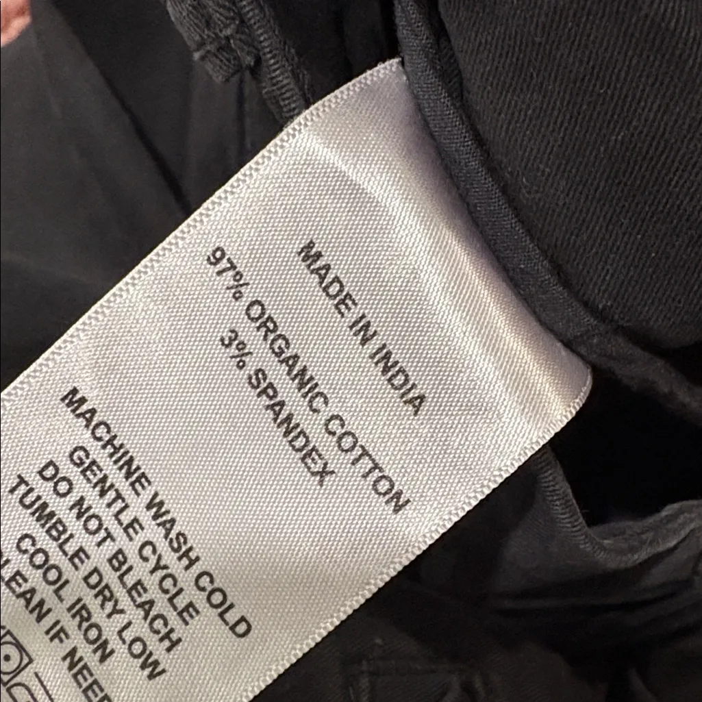 Quince Black Organic Cotton Stretch Chino Shorts sz 8 Women's 4" Inseam - Image 6