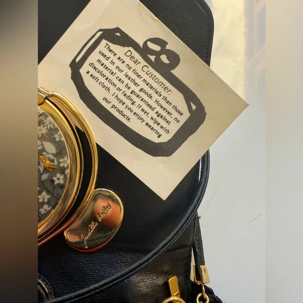 Judith Leiber Black Patent leather convertible bag - Image 4