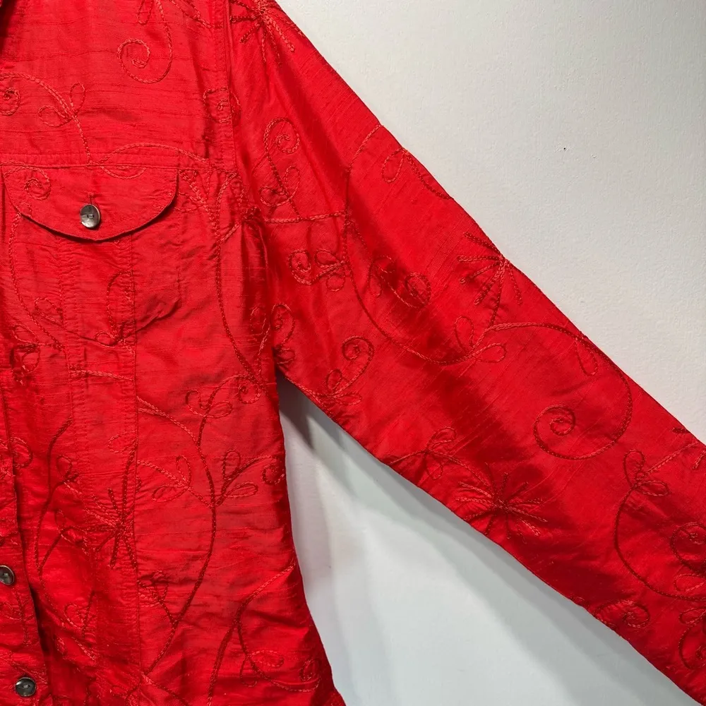 Chico’s Red 100% Silk Alicia Shirt Jacket Button Front w Embroidered Flowers 1/M - Image 11