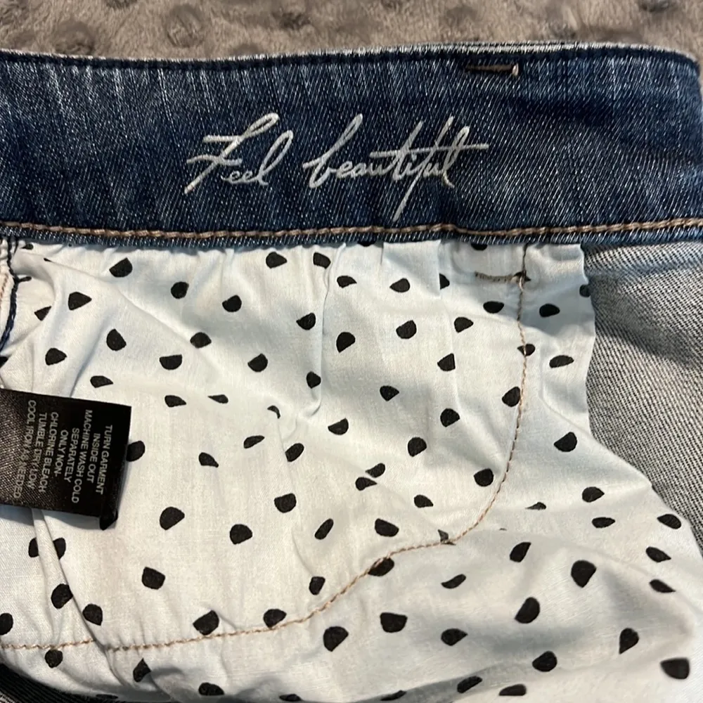 White House Black Market size 2 womens mini denim skirt button zip closure NWT - Image 7