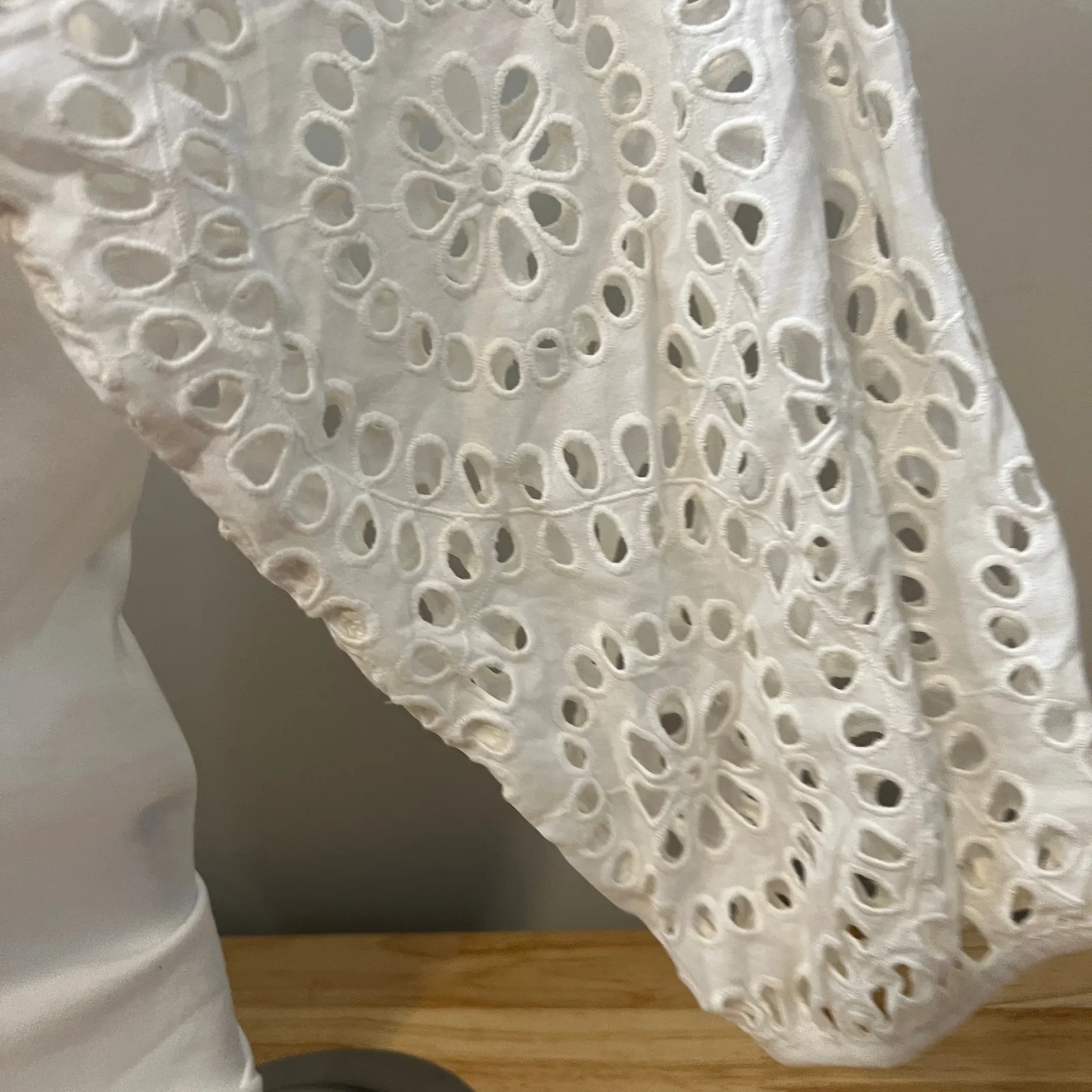 A New Day Women's White Long Sleeve Round Neck Eyelet Top - Size Small - NWT - Image 5