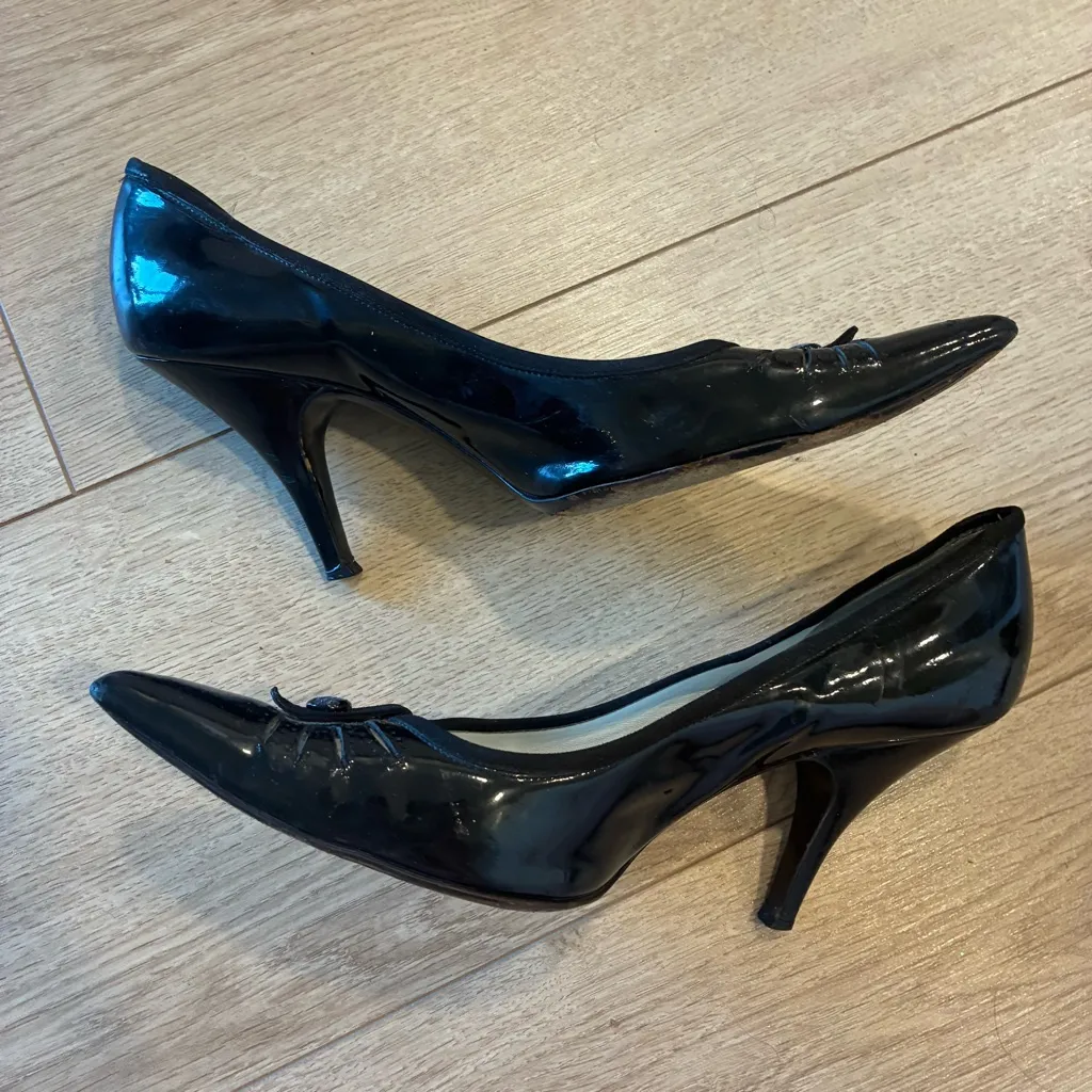 Marc Jacobs Patent Leather Pointed Toe Kitten Heel Pump Made in Italy Size 8.5 - Image 6