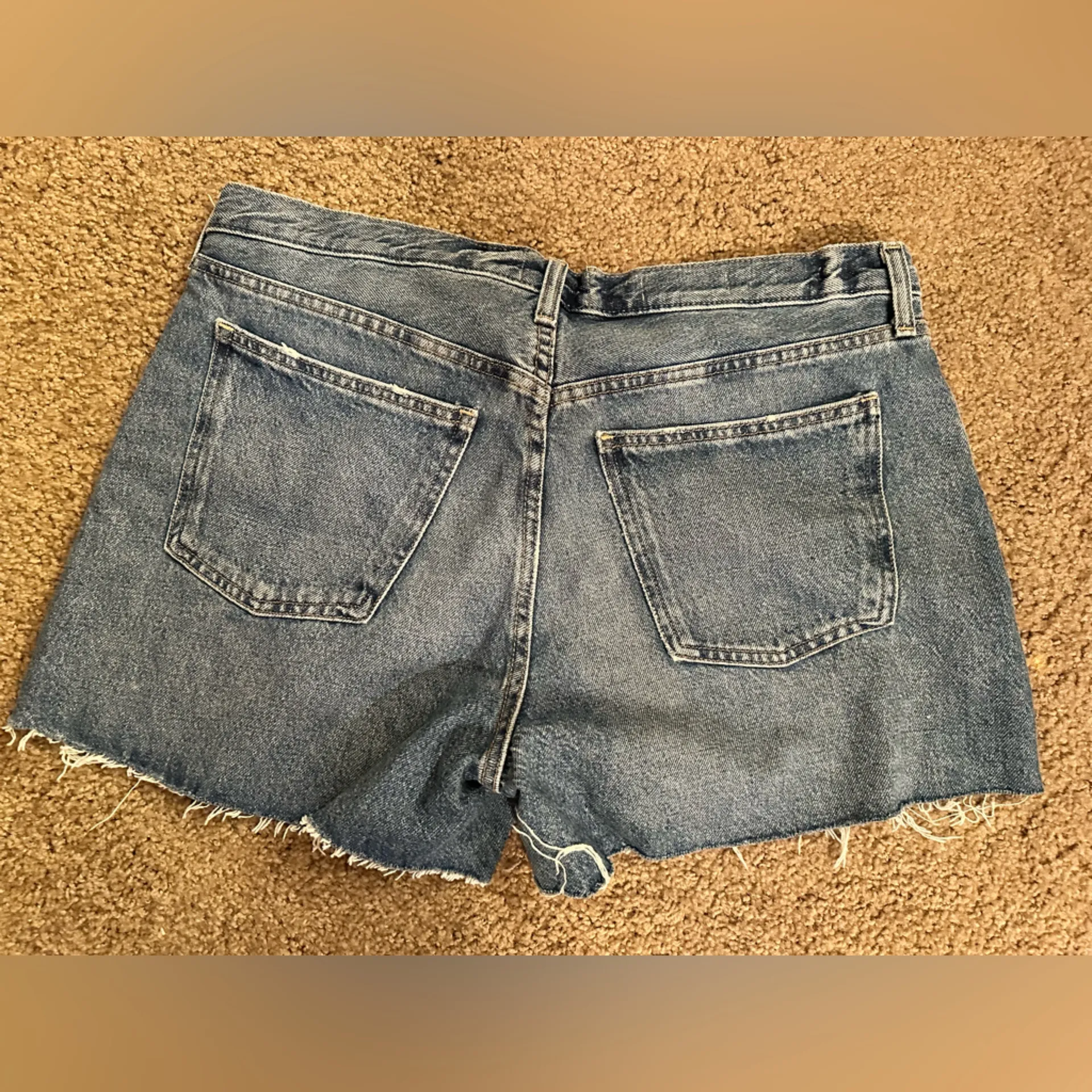Universal Thread Women’s Blue Jean Shorts - Image 3