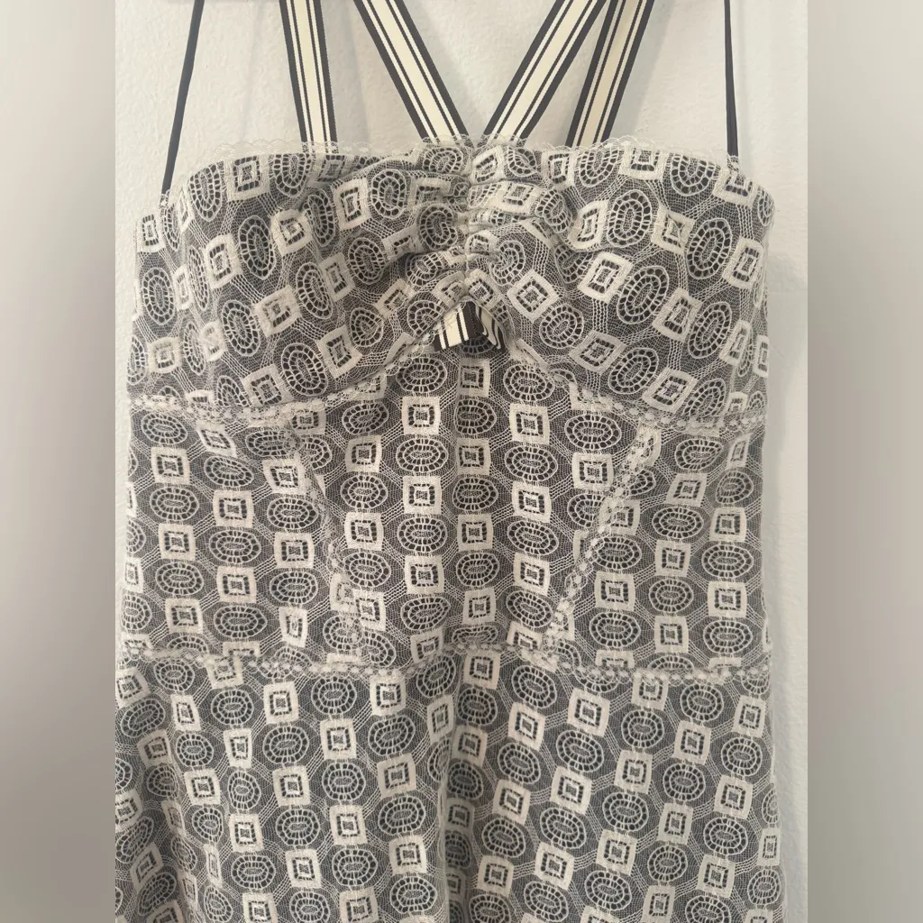 Carolina Herrera CROCHET KNEE-LENGTH DRESS Ribbon Halter Neck Size 8 *READ* - Image 3