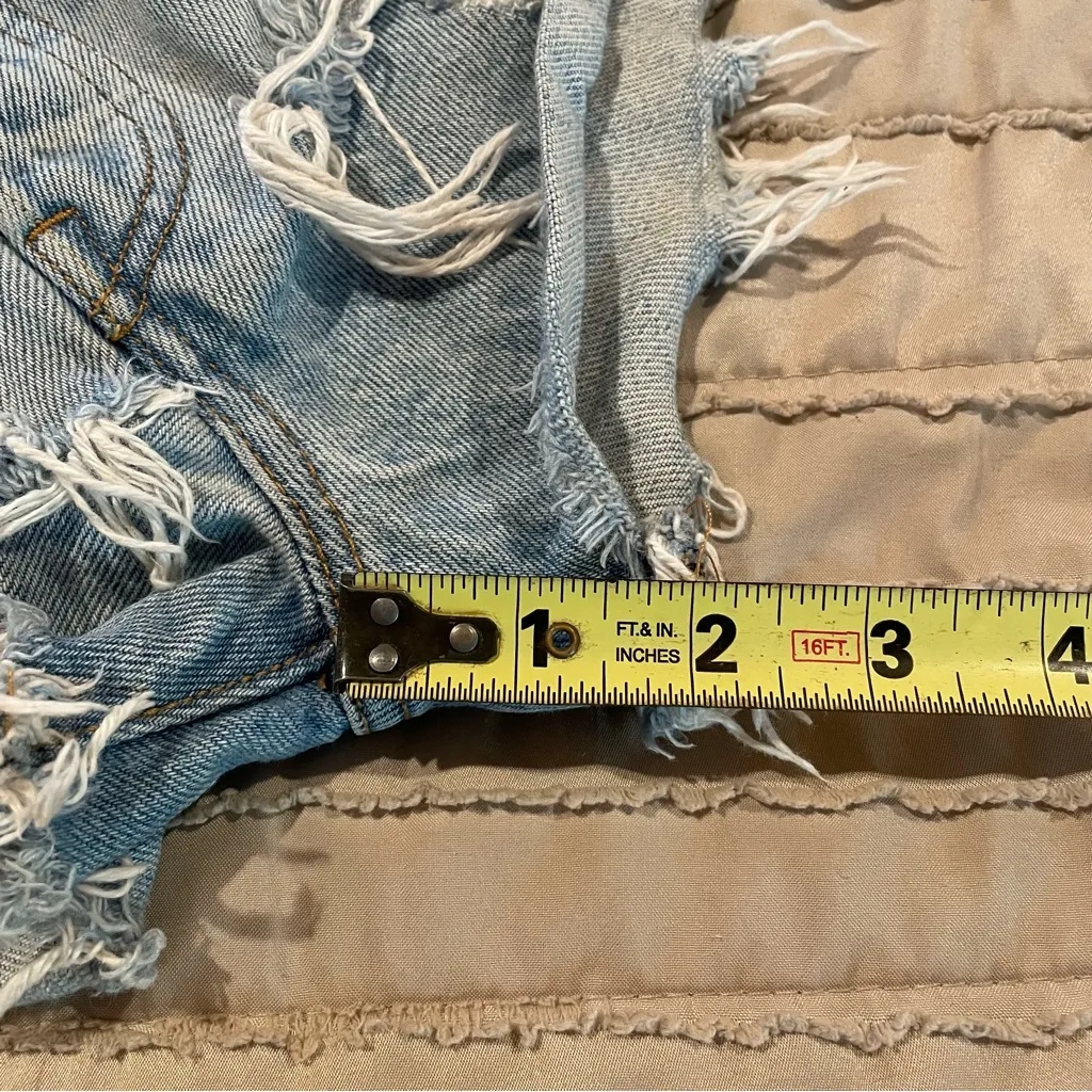 Levi’s 501 Original Fit High Rise Denim Jean Shorts Fault Line 24 Distressed - Image 11