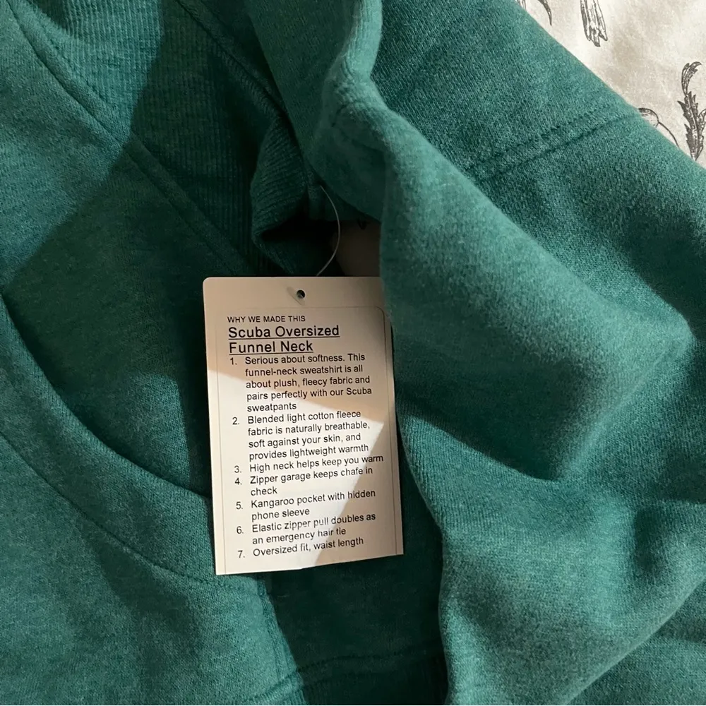 oversized scuba funnel neck size xs/s Heathered teal lagoon - Image 2