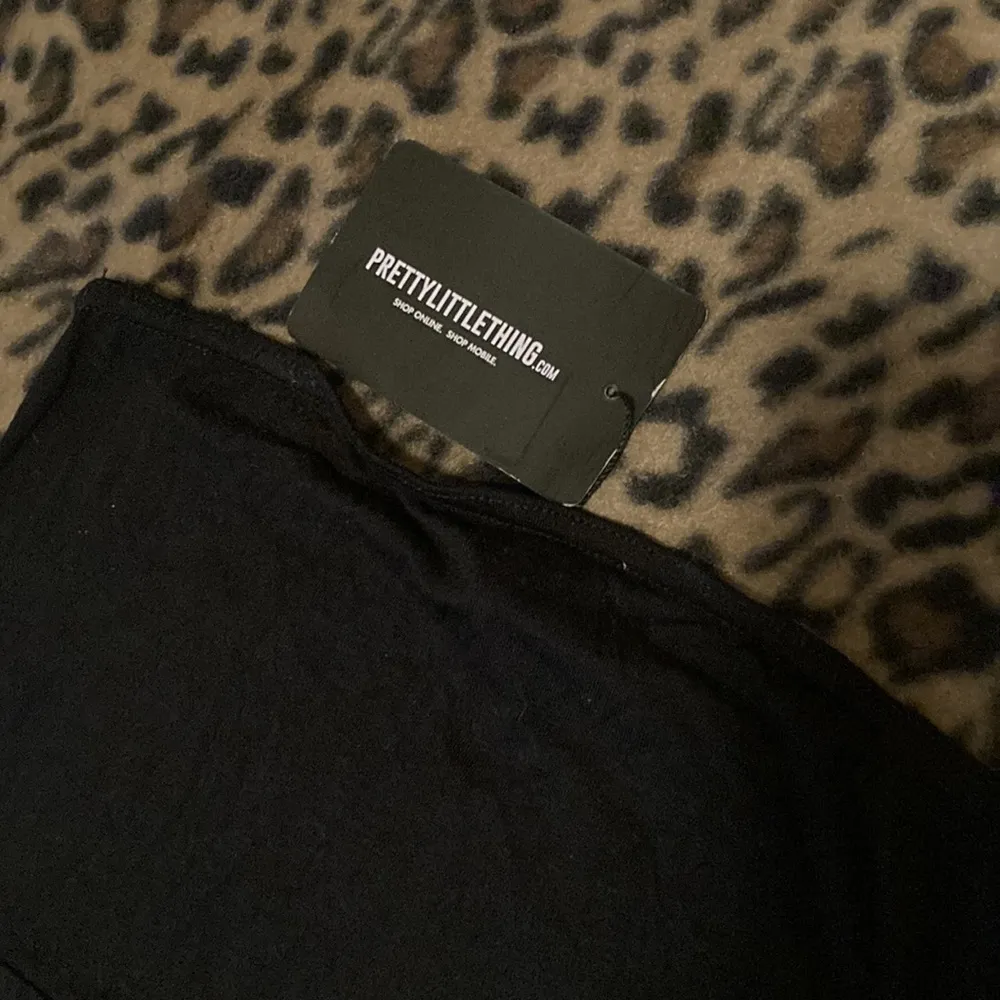 PRETTY LITTLE THING Dress Black Bandeau Split Front Dress Women’s Size 2 LBD - Image 6