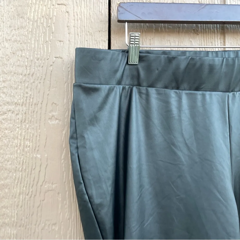 Torrid Womens Leggings Black Full Length Wide Waistband Faux Leather Size 3X - Image 7