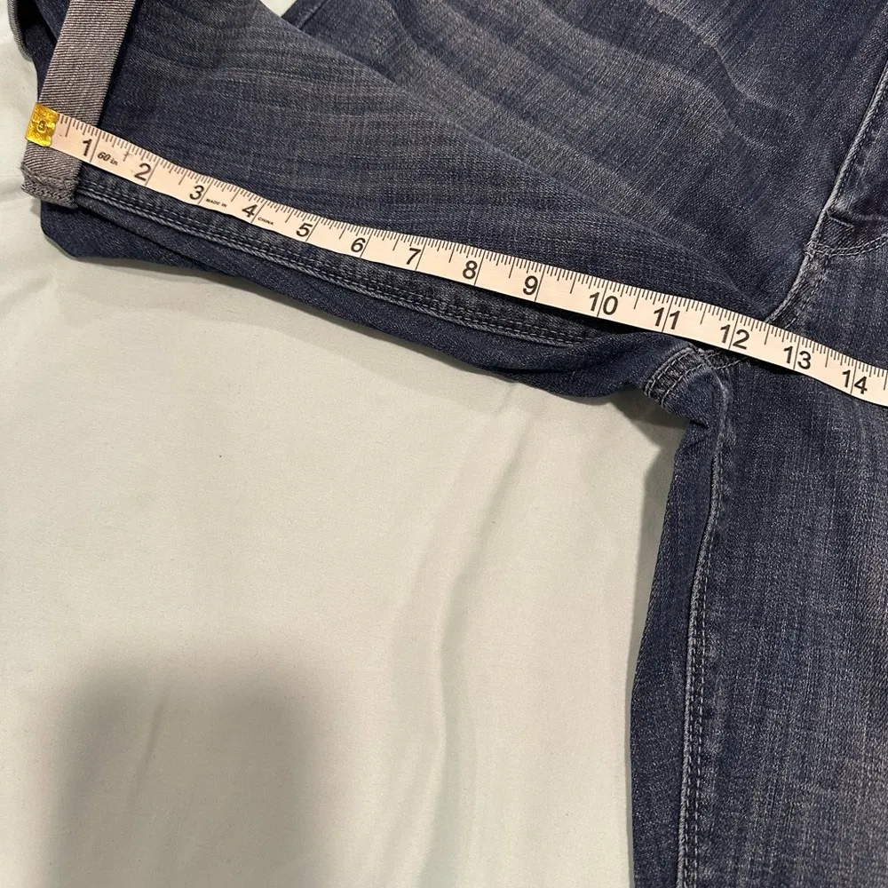 NWT Hot for Hollywood Classic Denim boyfriend Knee Grazer Stretch Shorts. Sz: 14 Blue - Image 4