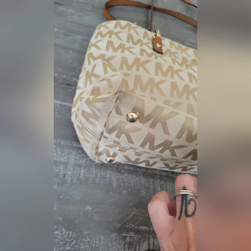 Michael Kors Cream and Brown Tote Bag Set * Flawed* - Image 14