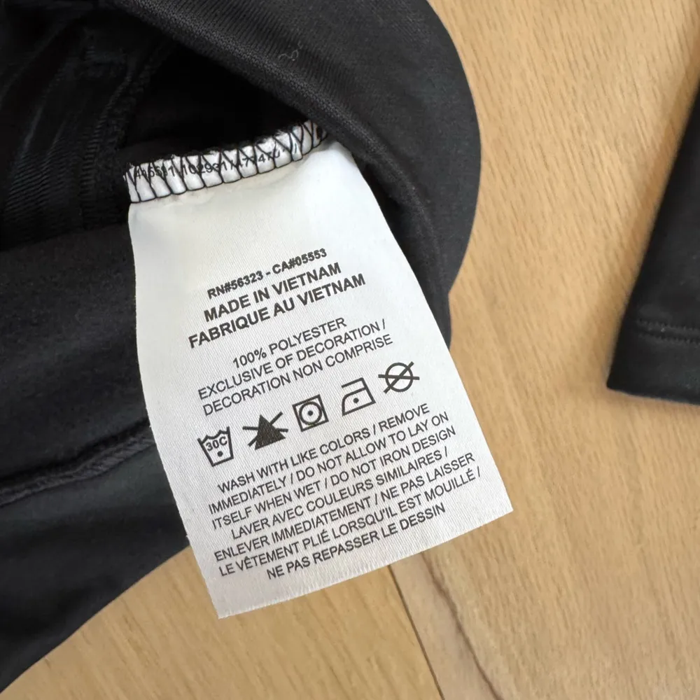 Nike Providence Health Equity Black Zip Up Jacket Size Small NWT - Image 5