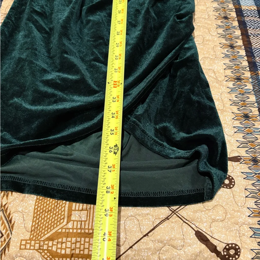 Guberry Women's Wrap V Neck Long Sleeve Velvet Bodycon ruched side Women’s M Green Size M - Image 10