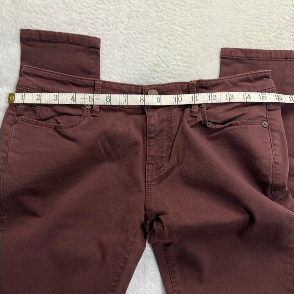 Buckle Brown Skinny Jeans with Tapered Fit - Image 6