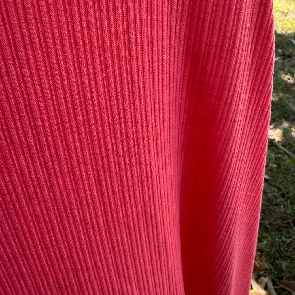 Old Navy Luxe XL Pink Ribbed Top - Image 3