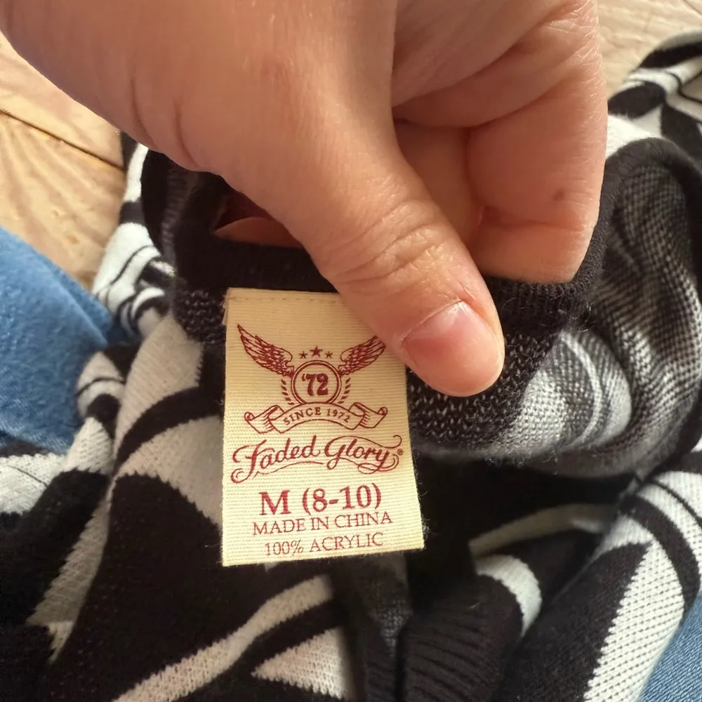 Faded Glory Black White Geometric Long Sleeve Open Front Cardigan size medium - Image 2