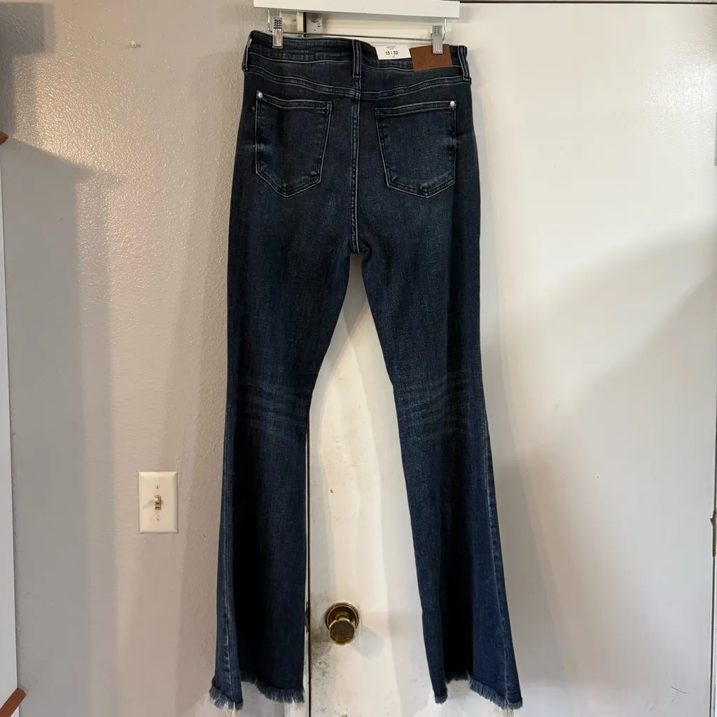Judy Blue Call The Shots Mid Rise Jeans Flare Stretch Frayed Distressed 15 32 - Image 4