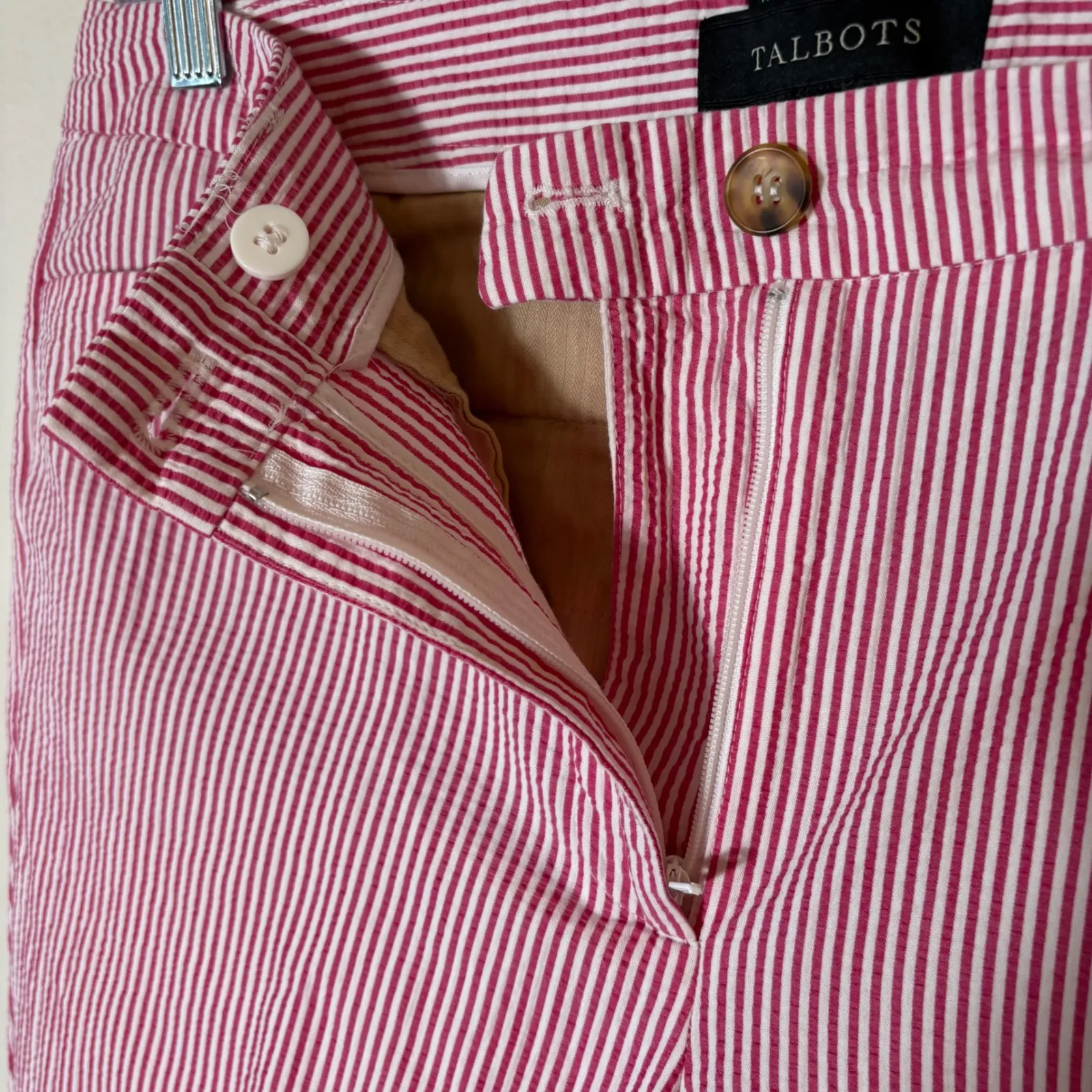Talbots The Perfect Skimmer Pink White Stripe Cropped Pants Button Detail Size 8 - Image 5